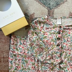 2t Lou Lou and company top and bottom set